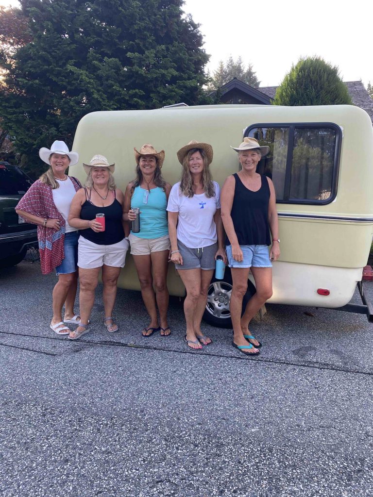 girls on a road trip